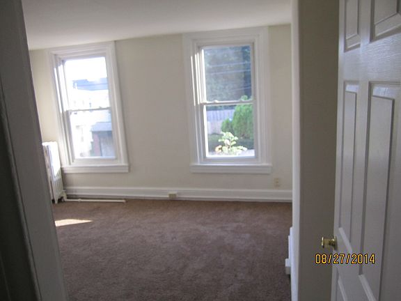 3rd image of 209 E Marshall St