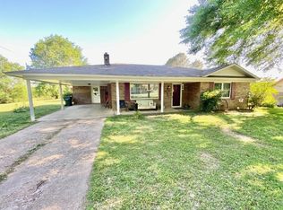 73 Whaley Dr, Potts Camp, MS 38659