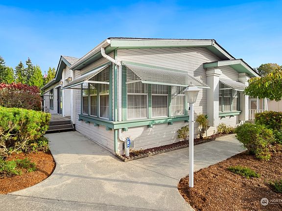 3rd image of 32820 20th Avenue S #63