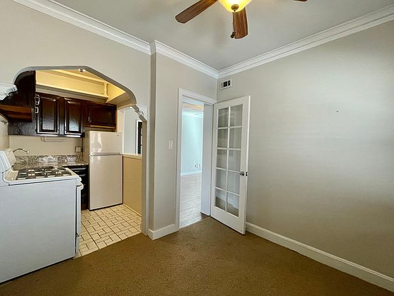 4th image of 700 W 48th St APT 302