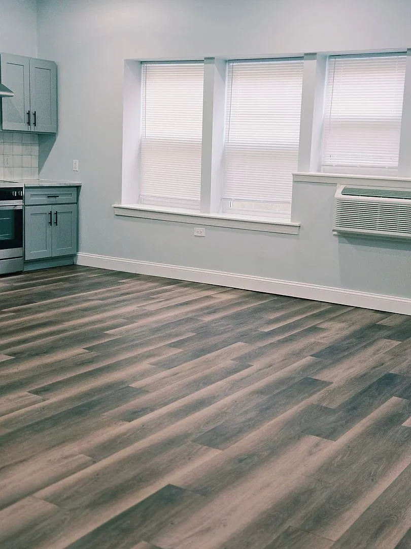 Luxury 1 and 2 bedrooms for rent — Photo 3