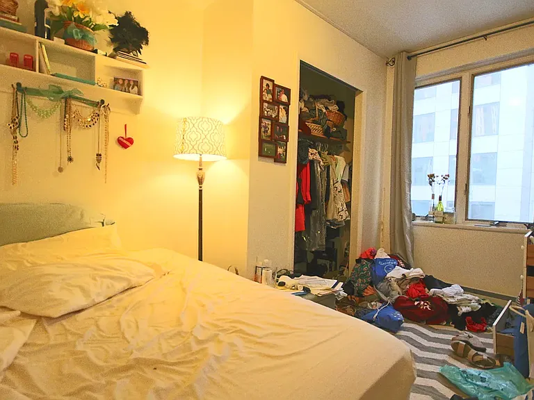 58 E 34th St #7 — Photo 2