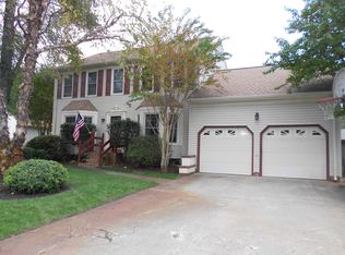 2500 Hunting Horn Way, Virginia Beach, VA 23456