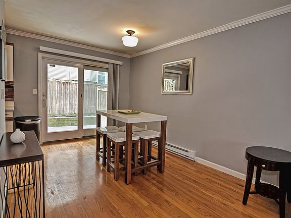 3rd image of 75 Bolton St #75A