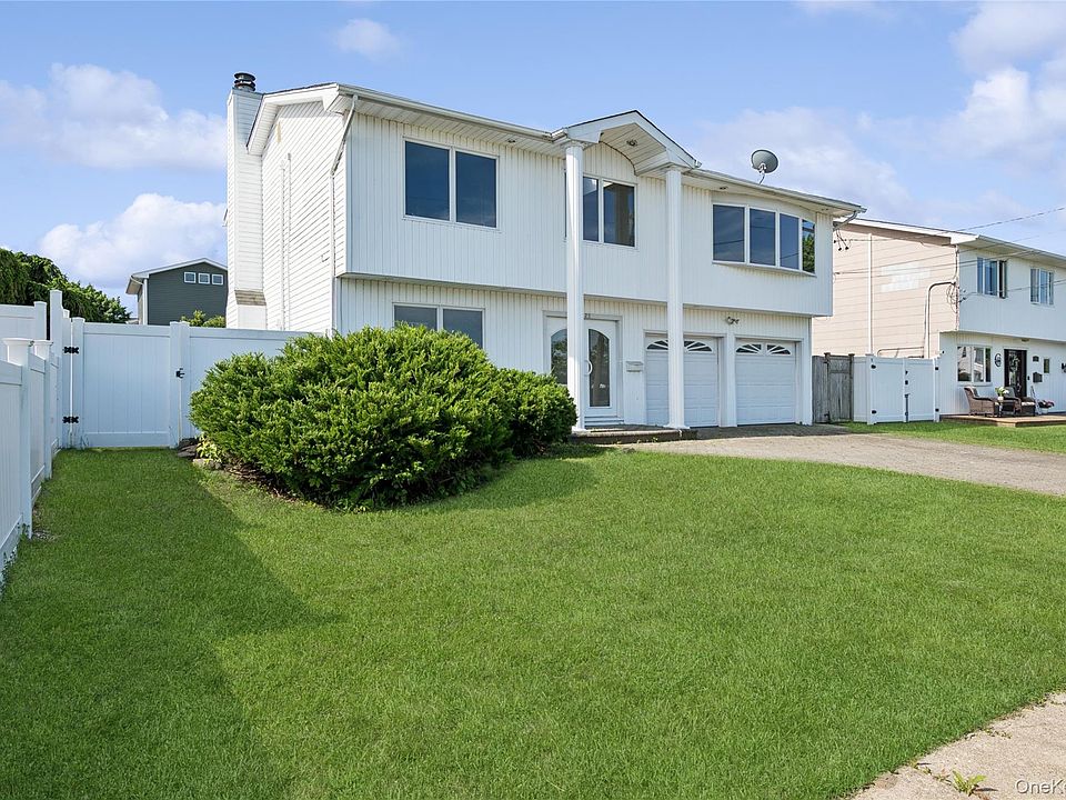 1st image of 2625 Riverside Drive