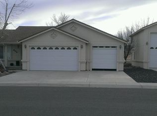 809 Divot Dr, Fernley, NV 89408