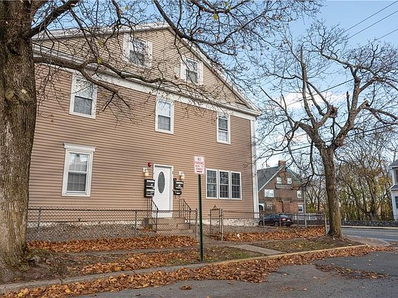 2nd image of 1 Lonsdale School St