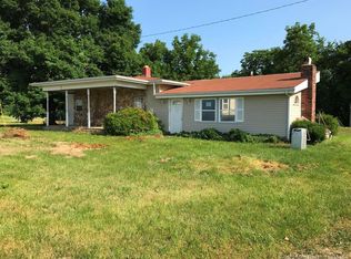 1373 E Cutshall Rd, Scottsburg, IN 47170