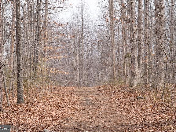 4th image of Deep Run Mill Rd