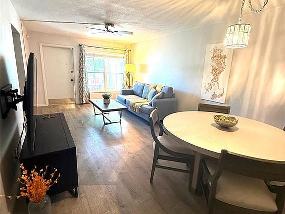 5th image of 1799 N HIGHLAND AVENUE #75