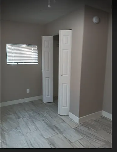 3 bed, 1350 sqft, $2,000 — Photo 3