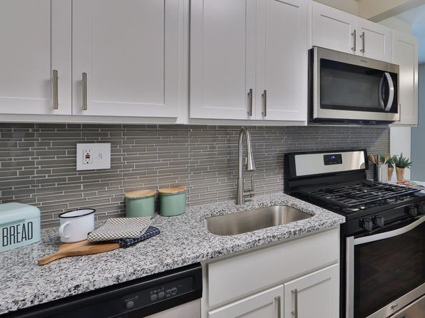 800 Falcon Dr #20315