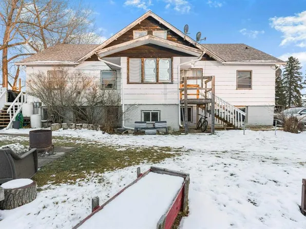 320075 W Range Road 240 #1-4, Kneehill County, AB T0M 2A0