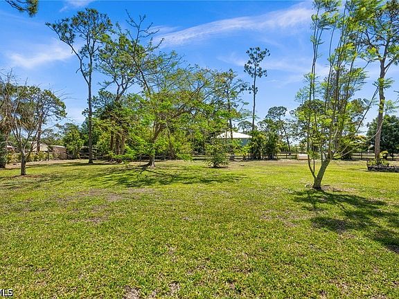 5th image of 17040 Pleasure Rd