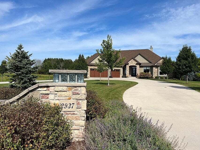 1st image of 2937 Palmer DRIVE