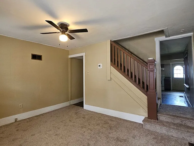 329 Duke St — Photo 2