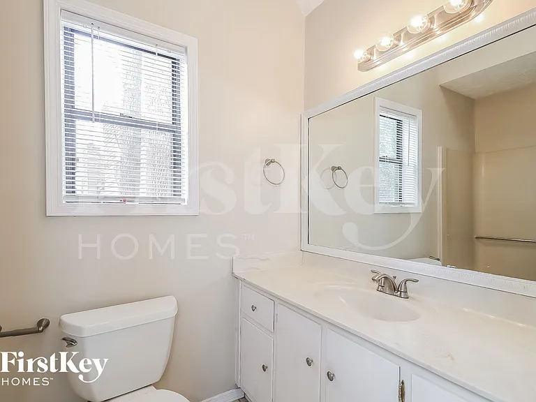 2845 Forest Wood Dr NE — Photo 17