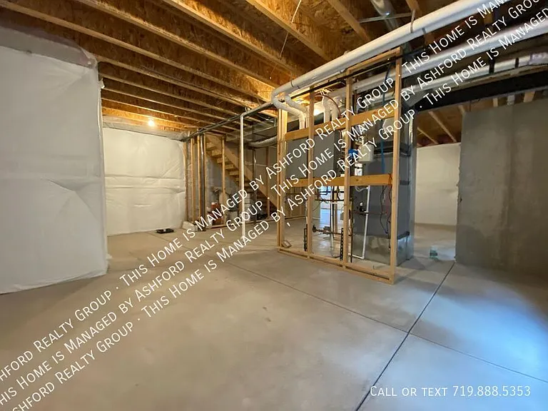 1279 Foothills Farm Way — Photo 32