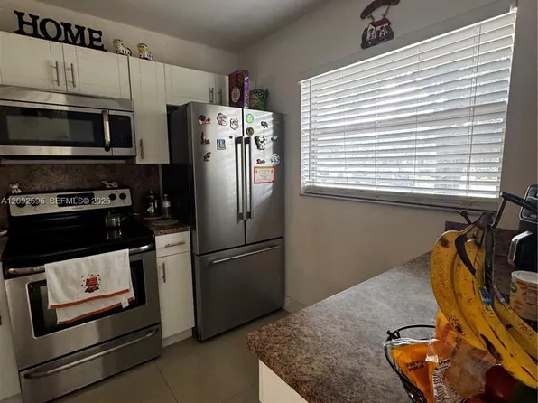 3900 NW 76th Ave APT 111, Fort Lauderdale, FL 33351