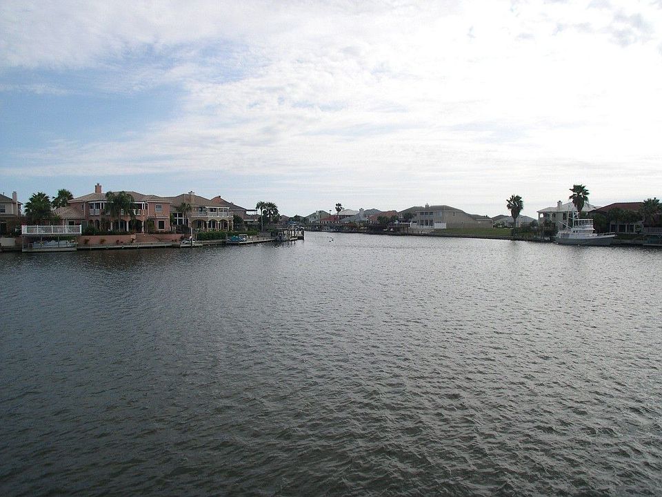 1st image of 13777 Eaglesnest Bay Dr