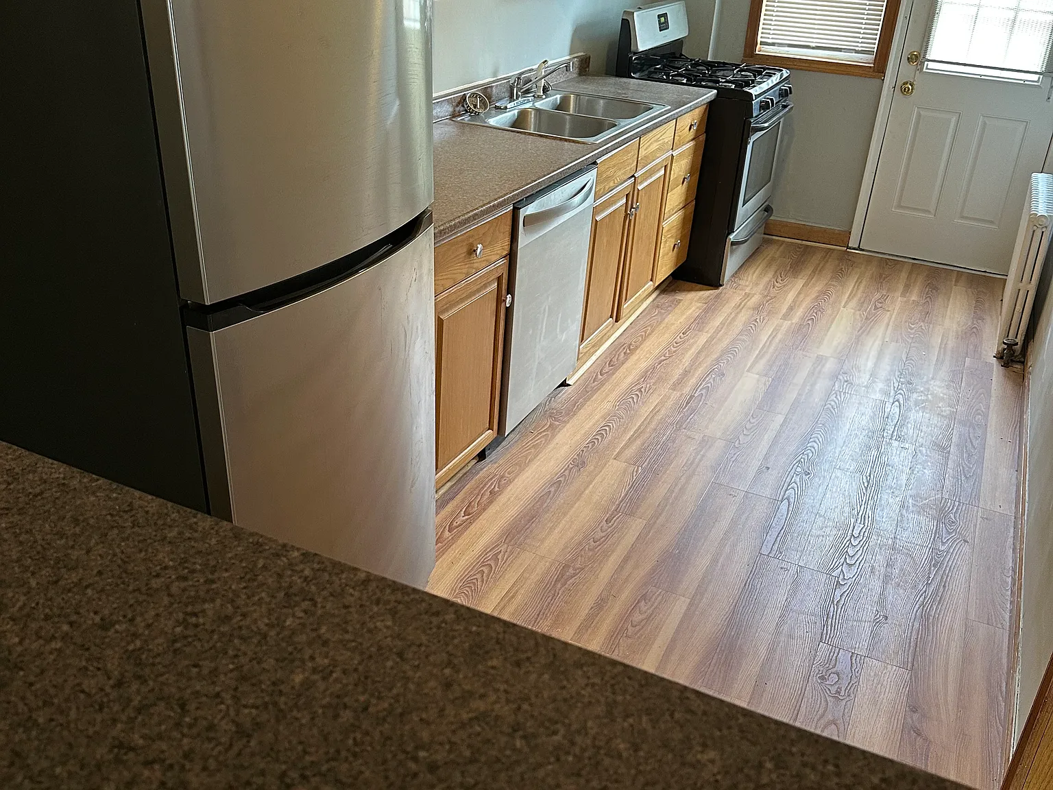 Studio, 1280 sqft, $975 — Photo 3