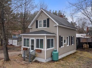 31 Mechanic St, Farmington, NH 03835