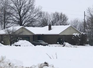 6278 Oakview Ln, Higginsville, MO 64037
