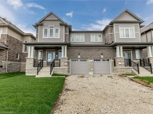 17 Mission St, Wasaga Beach, ON L9Z 1J7