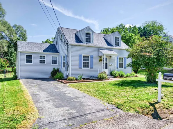 507 Wildwood Dr, Pearisburg, VA 24134