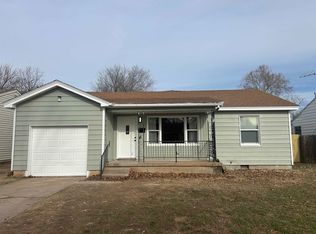 2218 W Maple Ave, Enid, OK 73703