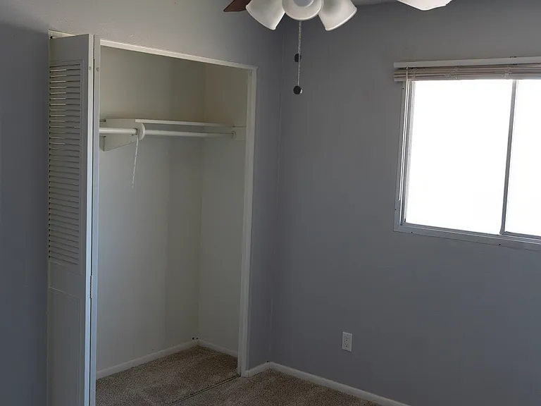4601 N 21st Ave — Photo 39