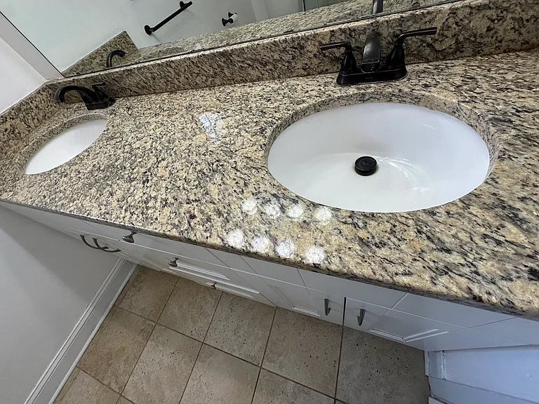1661 Bartlett Ave — Photo 31