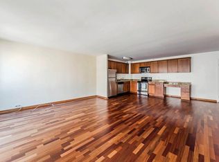 418 W Oakdale Ave #303, Chicago, IL 60657