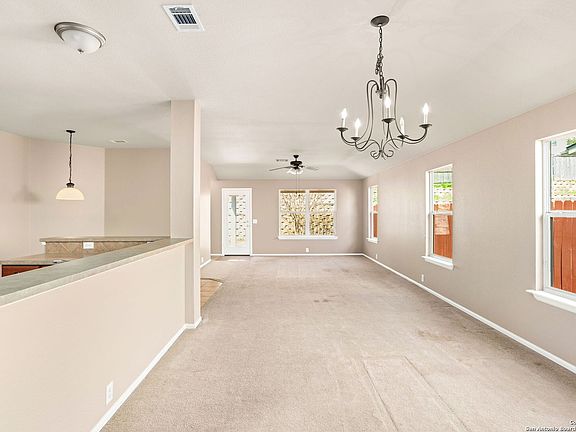 4th image of 3823 BENNINGTON WAY