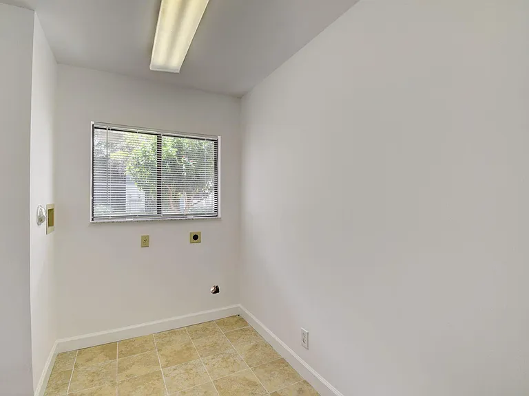 15364 Lakes Of Delray Blvd #45 — Photo 12