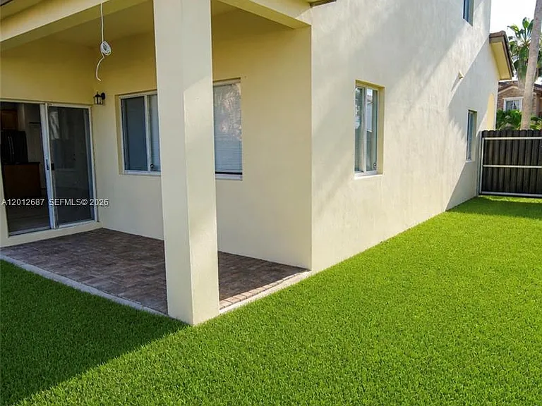 1751 SW 154th Path — Photo 16
