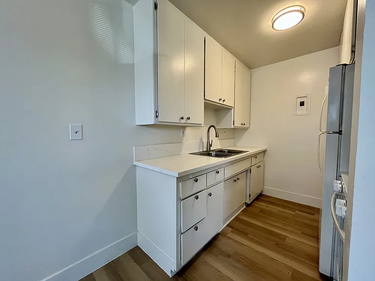 Kitchen with appliances