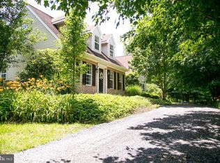 66 Church Ave, Felton, PA 17322