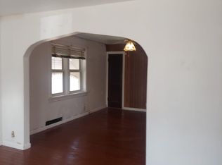 6915 Edison Ave, Saint Louis, MO 63121