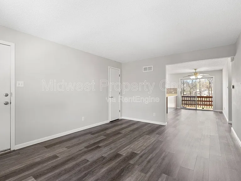 11 Delray Ct — Photo 3