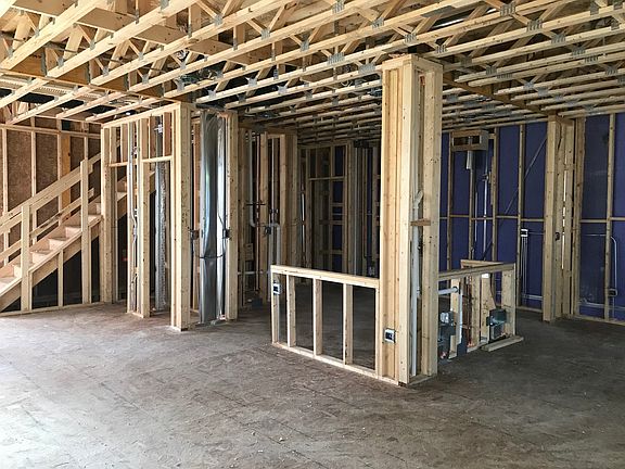 4th image of 4251 Fiona Ln #702