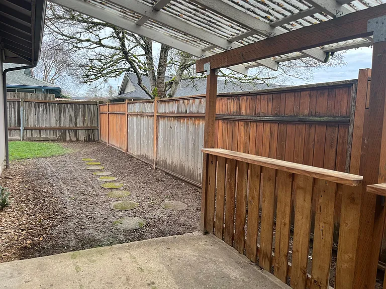 4745 Sorrel Ct SE — Photo 11