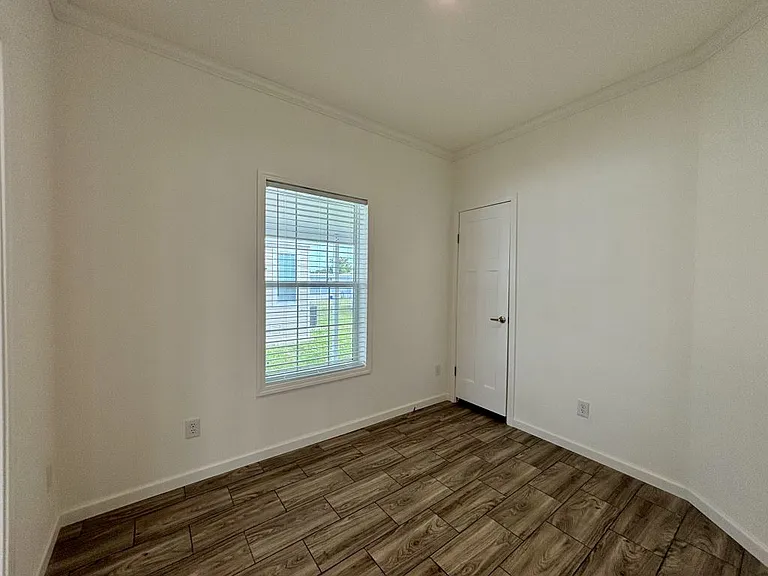 6902 42nd Trl N #732 — Photo 11