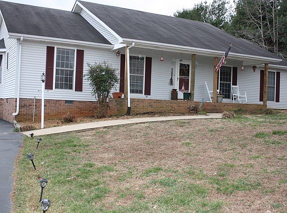 3rd image of 1123 Belmont Dr