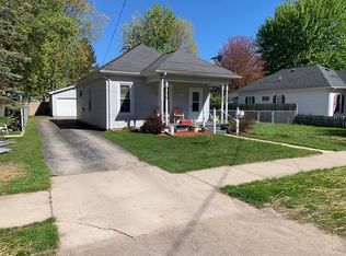 216 W Hosmer St, Saint Charles, MI