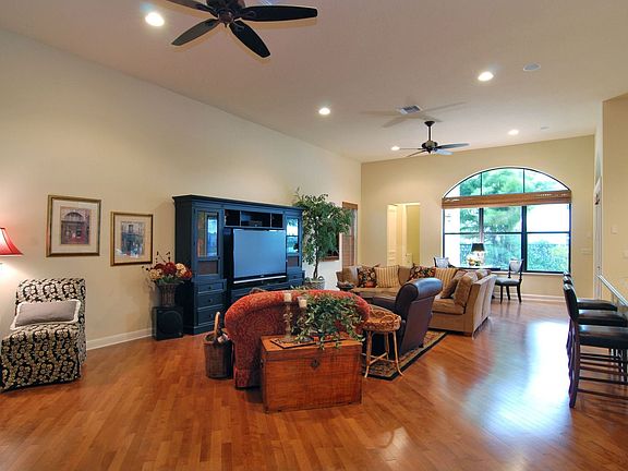 5th image of 4585 Island Reef Dr