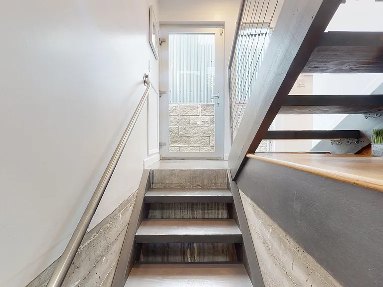 1410 Pacific Ave — Photo 34