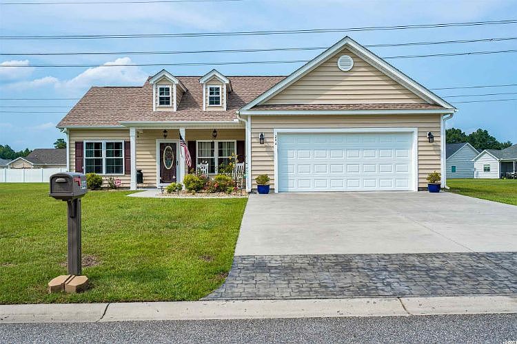 1st image of 244 Maple Oak Dr