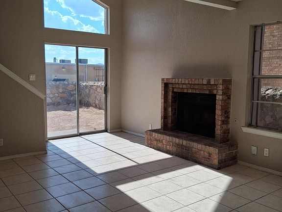 2nd image of 3119 Voss Dr APT D