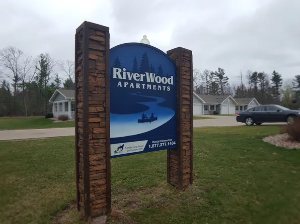 2311 Carey St Unit 104, Wisconsin Rapids, WI 54495